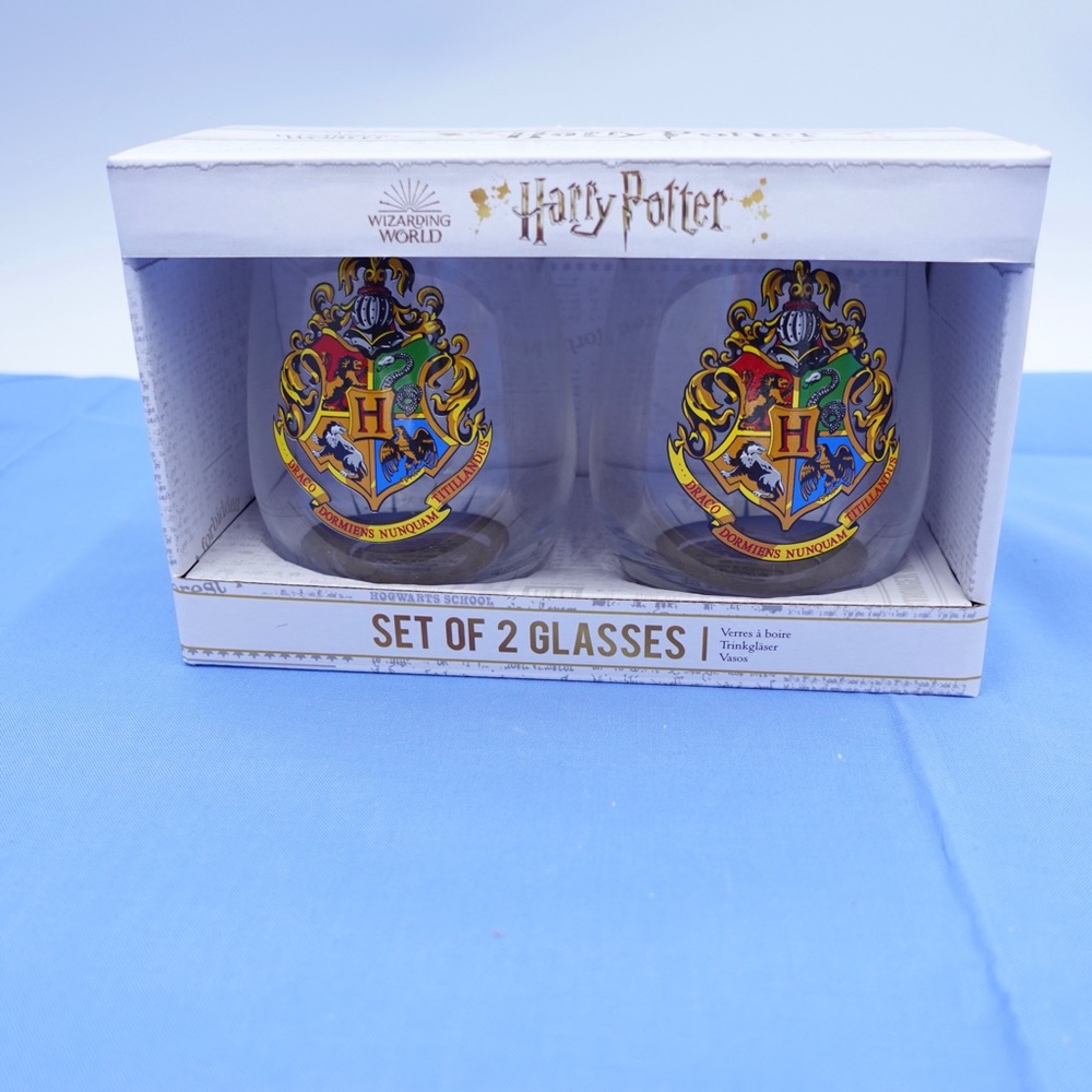 Hogwarts Stemless Wine Glasses, Set of 2 Harry Potter Drinking Glasses , 450ml